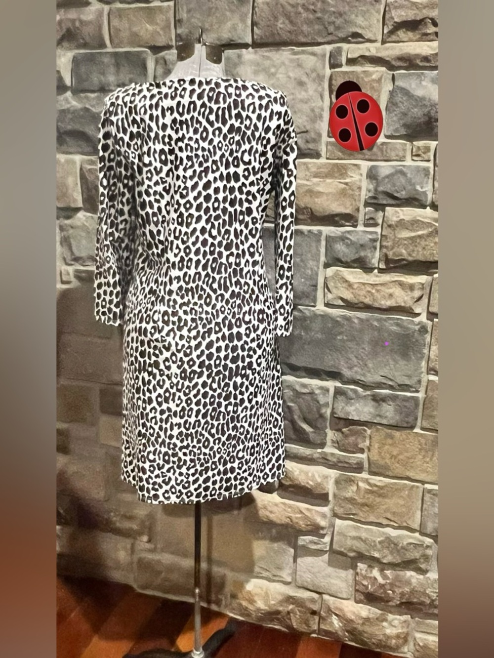 Jude Connally Leopard Print 3/4 Sleeve Shift Dress in Chocolate & White. XL - Picture 2 of 5
